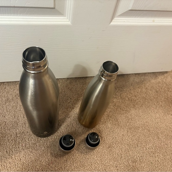 Stainless Steel 2 bottles - Picture 3 of 3